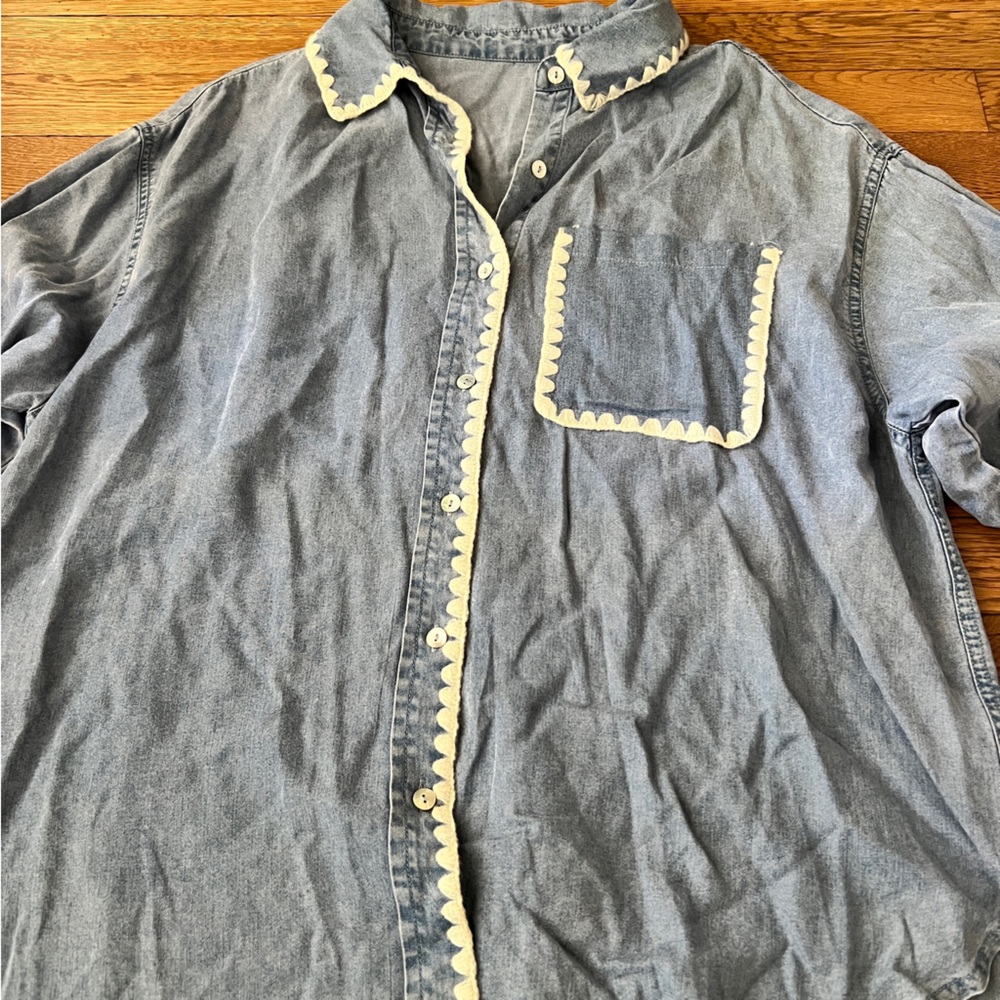 ANTHROPOLOGIE chambray denim style button down - Picture 4 of 5